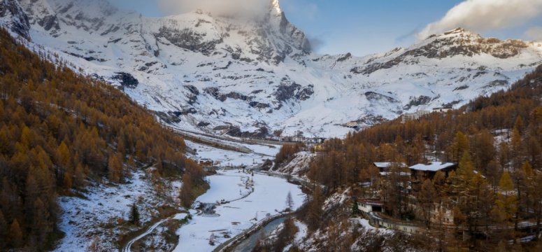 The First Timeshare in the World: How It Was Born in the French Alps in the 60s and the Dark Side Nobody Tells You About